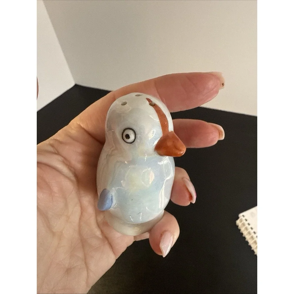 German Iridescent Porcelain Penguin Salt Or Pepper Shaker‎ Only One